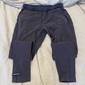 Alphalete men’s athletic joggers